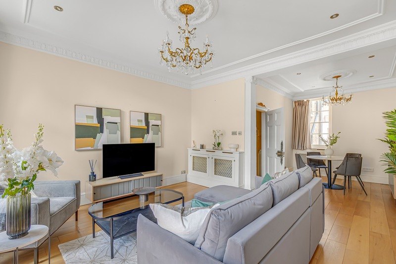Cornwall Mews West interior 5